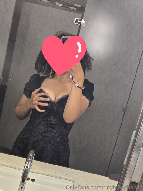 Tinybleachpixie xxxモデル 写真