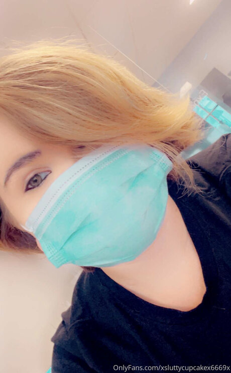 Xsluttycupcakex6669x profile image