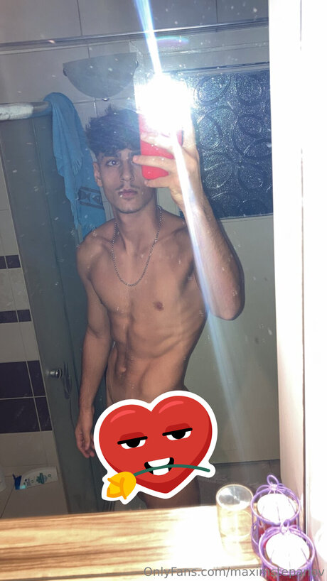 Maximstepanov セクシーモデル 写真