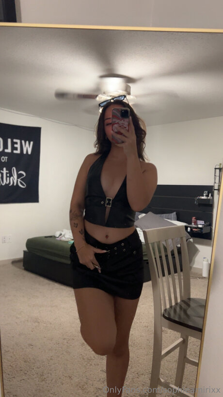 Sophieamirixx 美しいポルノスター 写真