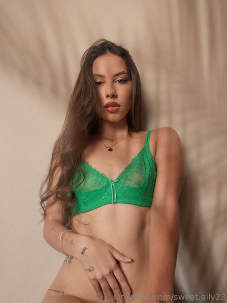 Solybabe XXXモデル 写真