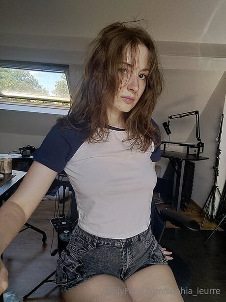 Sophia Leurre セクシーなスター 写真