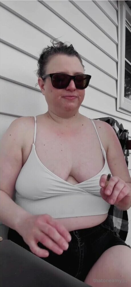 Thatoneamy44 トップポルノスター 画像