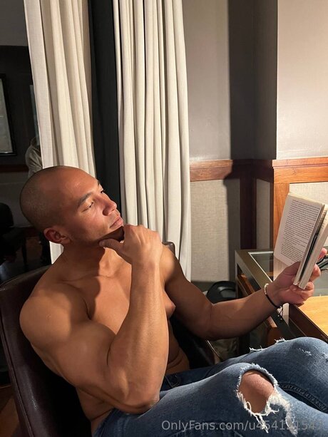 Dwayne Johnson Jr ホットモデル 写真