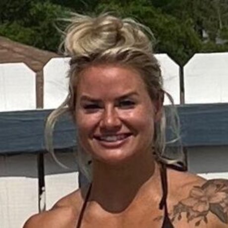 Dani Elle Speegle アダルトモデル 画像