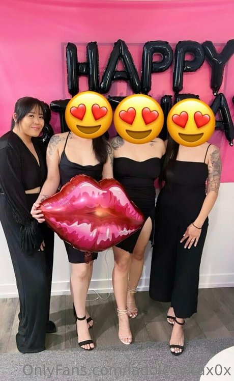 ladolcevitax0x ポルノスター ヌード 写真