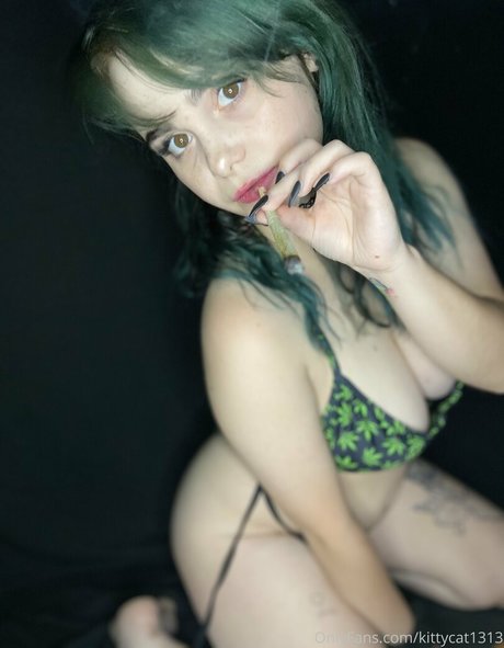 lildevilkittyfree 素敵なポルノスター ギャラリー