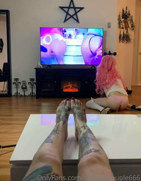 Chastitycouple666 ポルノモデル ギャラリー