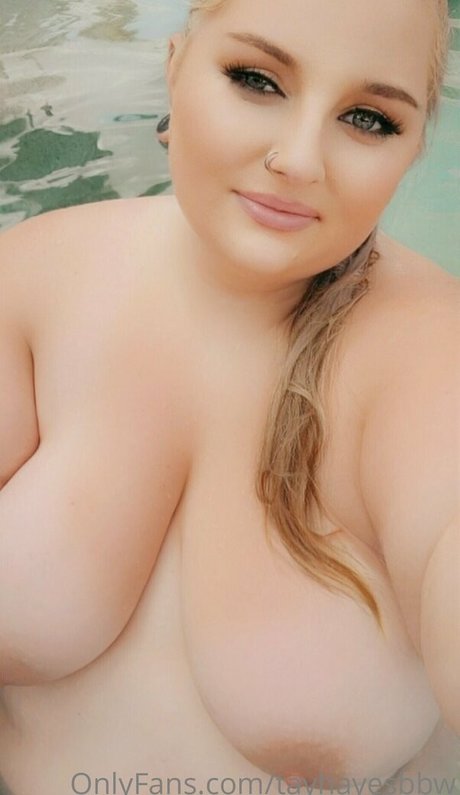 tayhayesbbw トップモデル 画像