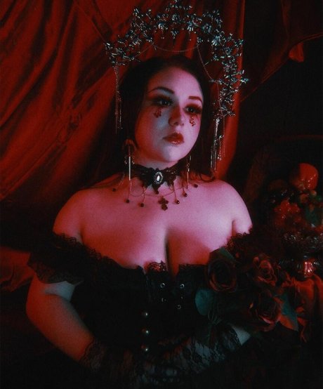 stanzipotenza ポルノスター 美しい 画像