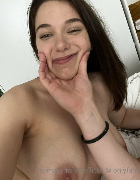 samanthaflairofficial トップモデル 画像