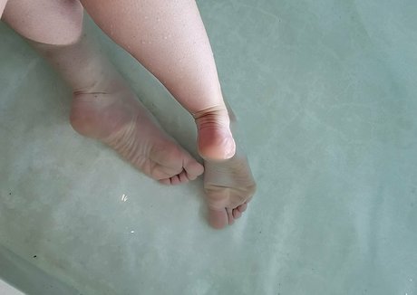 熟女オンリーファン エロチック 写真