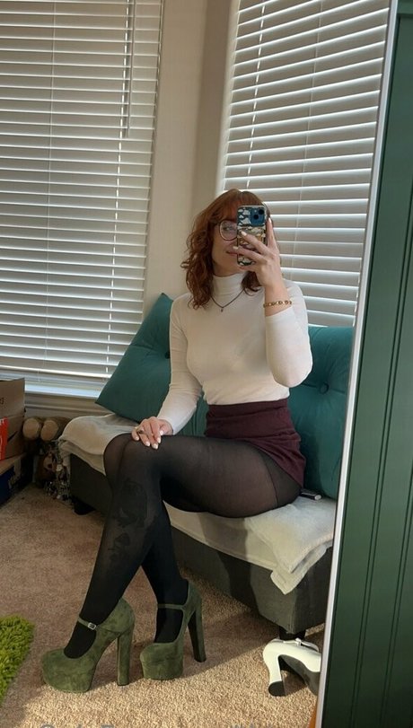 thiccameron かわいいモデル 写真