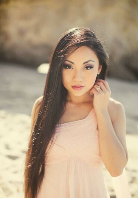 Tina Guo ポルノスター HD 写真
