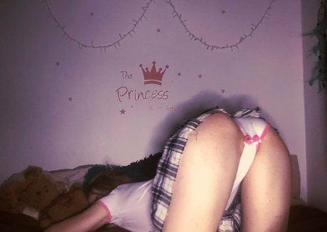 kitty baby free XXXモデル 写真