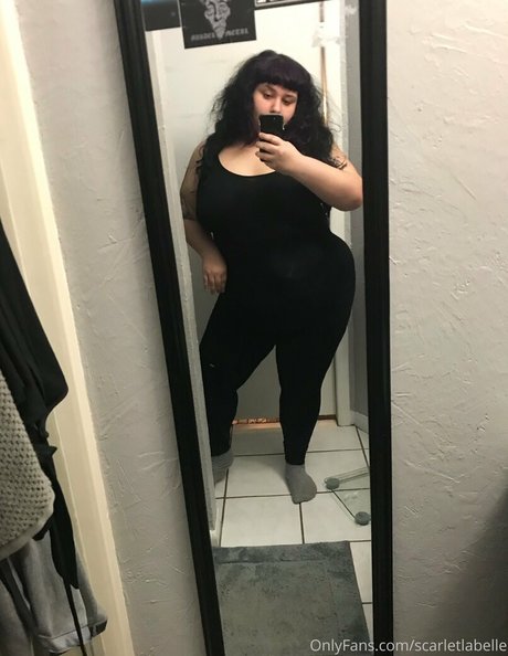 scarletlabelle ヌードスター 写真