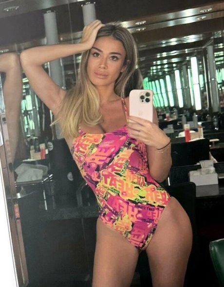 Diletta Leotta エロティックなポルノスター 写真