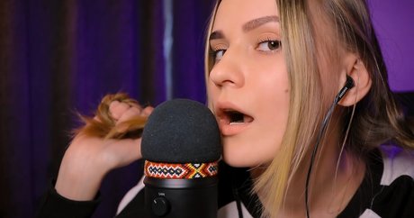 Sirius Eyes ASMR かわいいスター 画像
