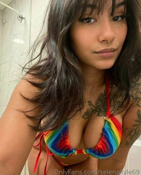 selenakyle69 セックスポルノスター 画像