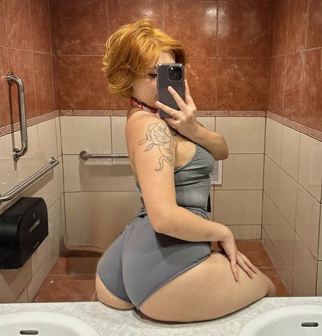 Dxstbunny top profile image