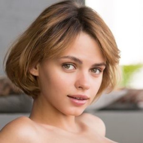 Natalia Udovenko セクシーなスター 写真