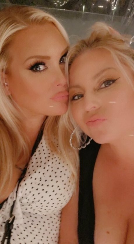 lindseefoxxx 美しいスター 写真
