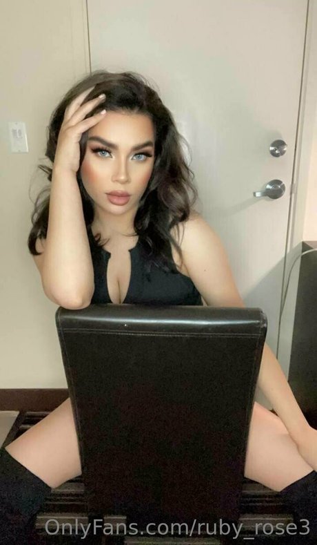 JOIアジアンOnlyFans 裸 写真