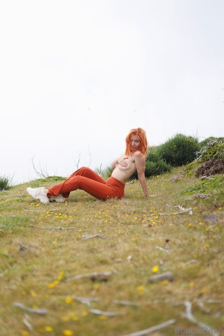 女性ボディビルダー オンリーファンズ セクシーヌード 画像