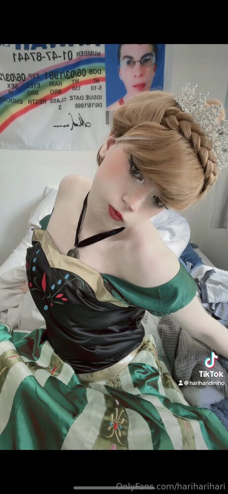 Hariharihari 最高の女優 写真