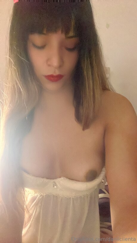 Daniiciienta スター 写真