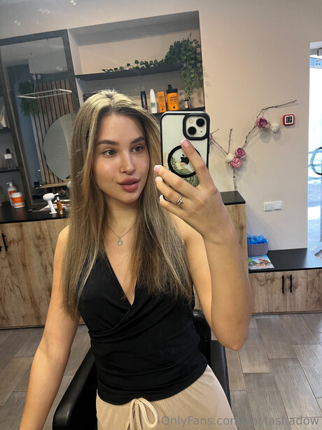 Ksenia A セックススター 画像
