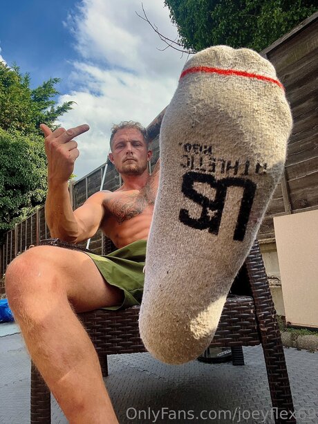 Joeyflex69 アートポルノスター 写真