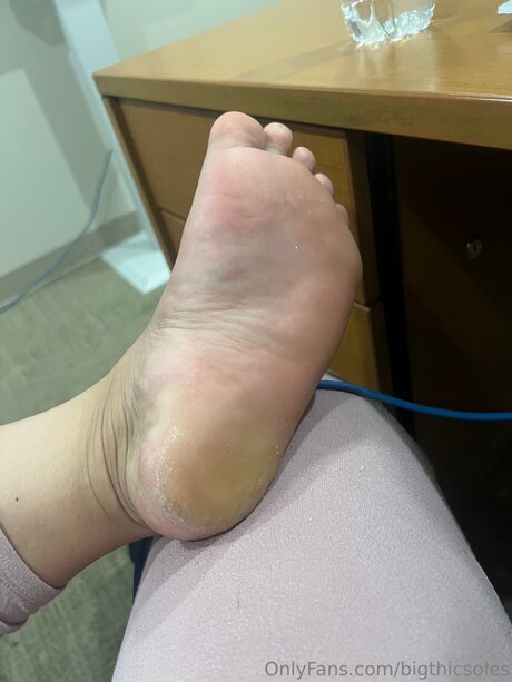 Bigthicsoles スター ヌード 画像