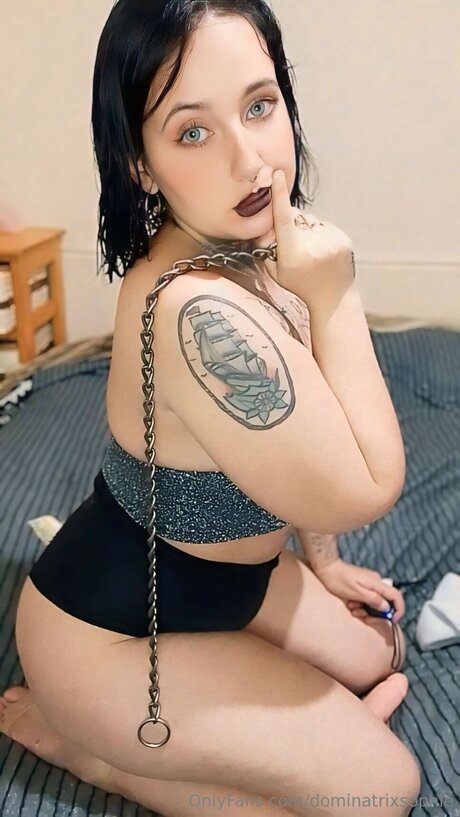 Dominatrixsophie 可愛い女優 画像