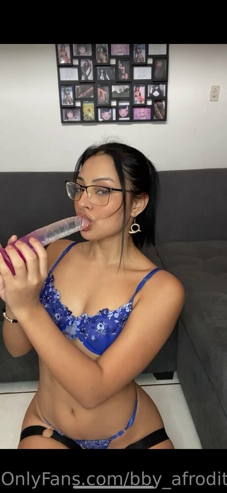 Bby Afrodita セックスポルノスター 写真