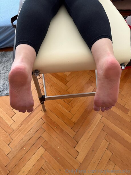 Bigfeetstudio 美しい女優 写真