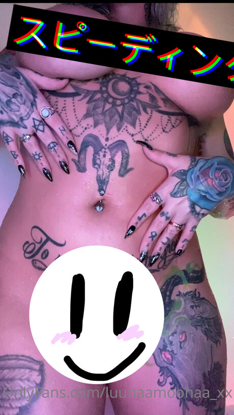 Luunaamoonaa Xx 素敵なポルノスター 写真