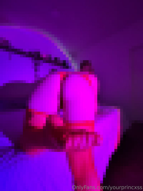Yourprincxss 裸モデル 画像