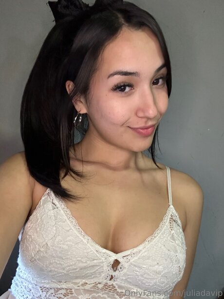 Juliadavip ポルノ女優 画像