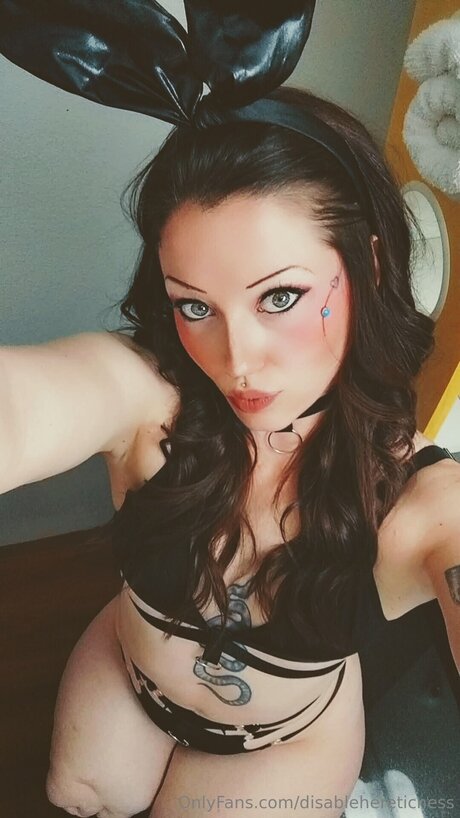 Disablehereticness 素敵な女優 画像