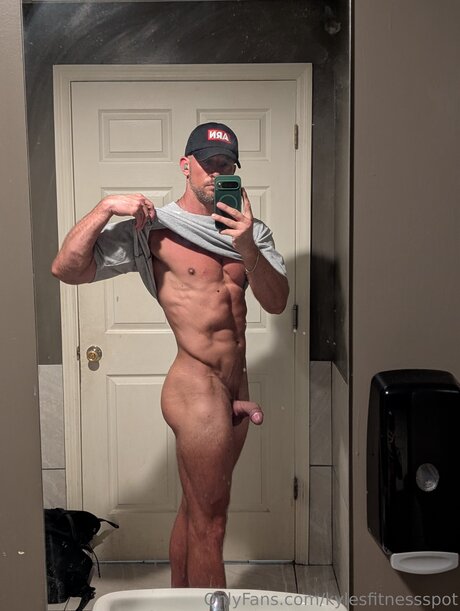 Kylesfitnessspot top profile image