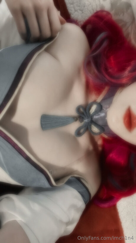 Imch1n4 ポルノスター 可愛い 写真