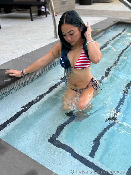 Veeexotics エロティック女優 ギャラリー
