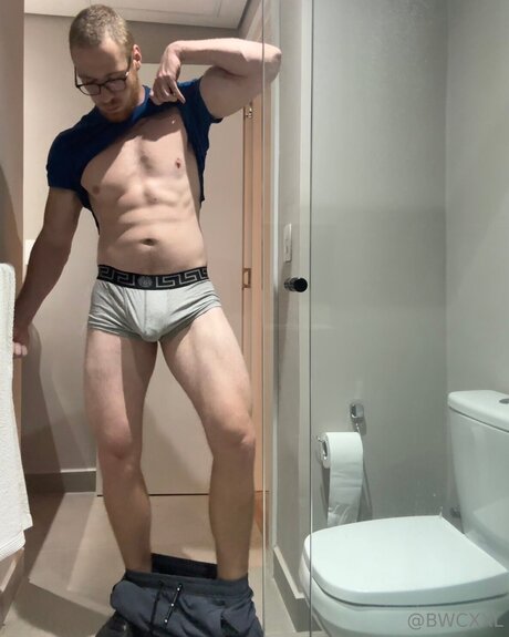 Bwcxxl スターセックス 写真
