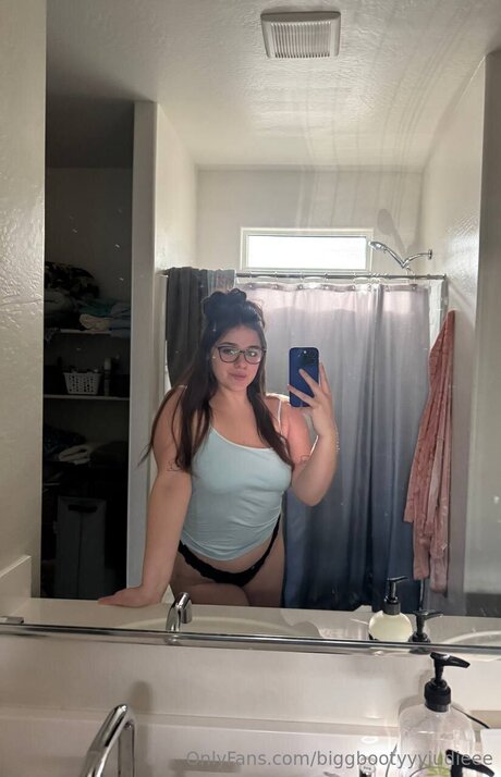 Biggbootyyyjudieee ポルノスター 独占 画像