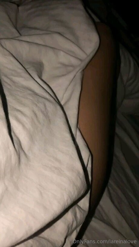 Lareinalove セックスモデル 写真