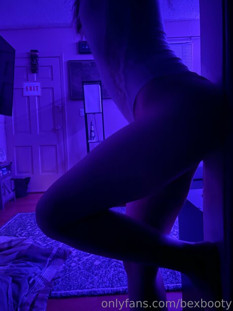 Bexbooty xxxモデル 写真