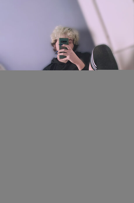 Padelleinsalamoia xxxモデル 画像