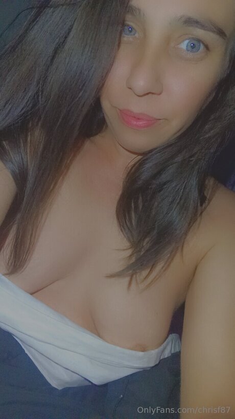 Chrisf87 xxx女優 画像