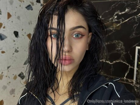 Alice Badway ヌードモデル 写真